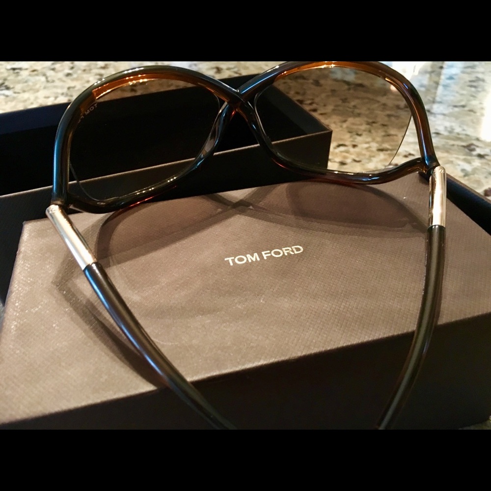 TOM FORD WHITNEY SUNGLASSES - Picture 4 of 6
